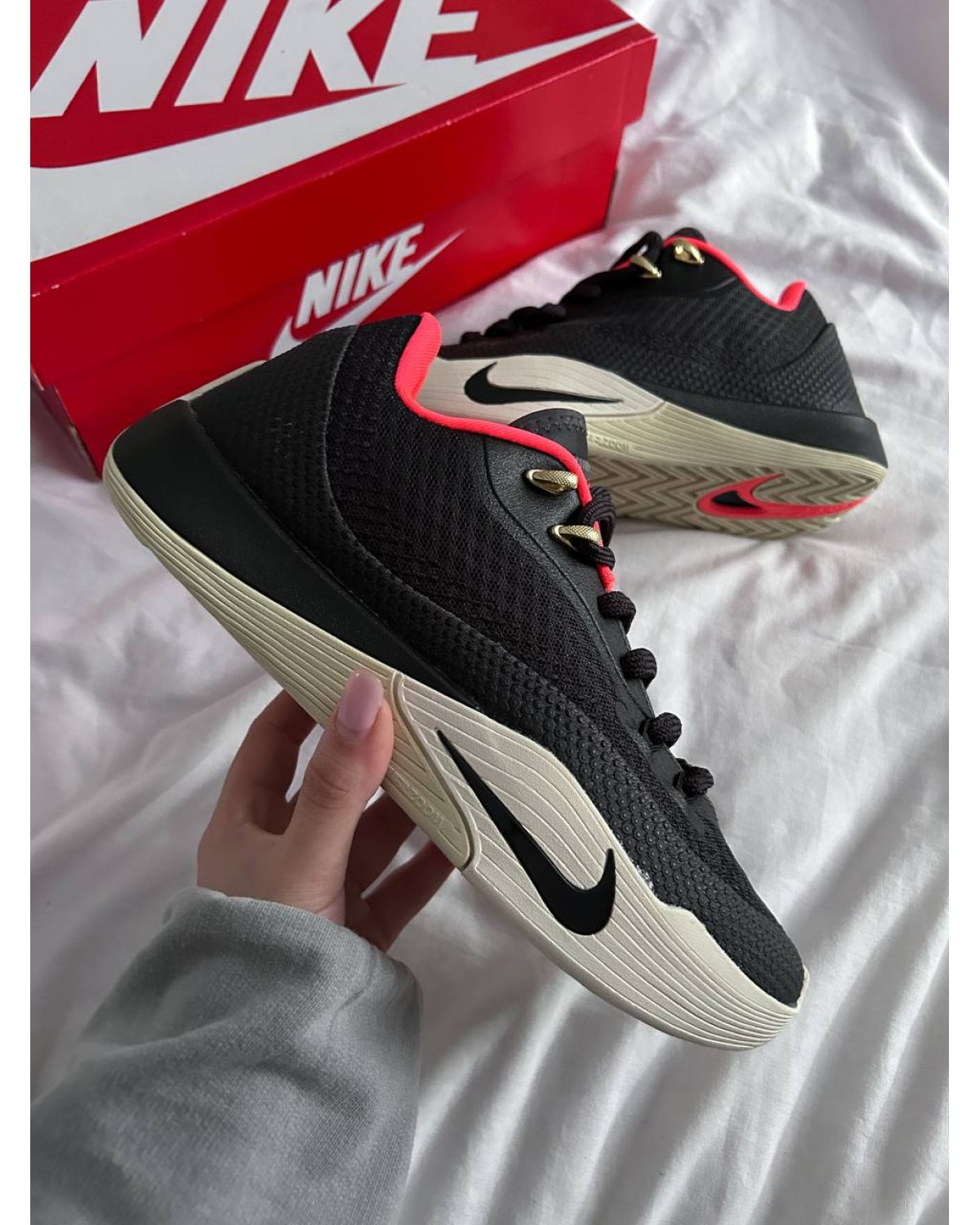 Nike S.T. Flare EP Solar Red