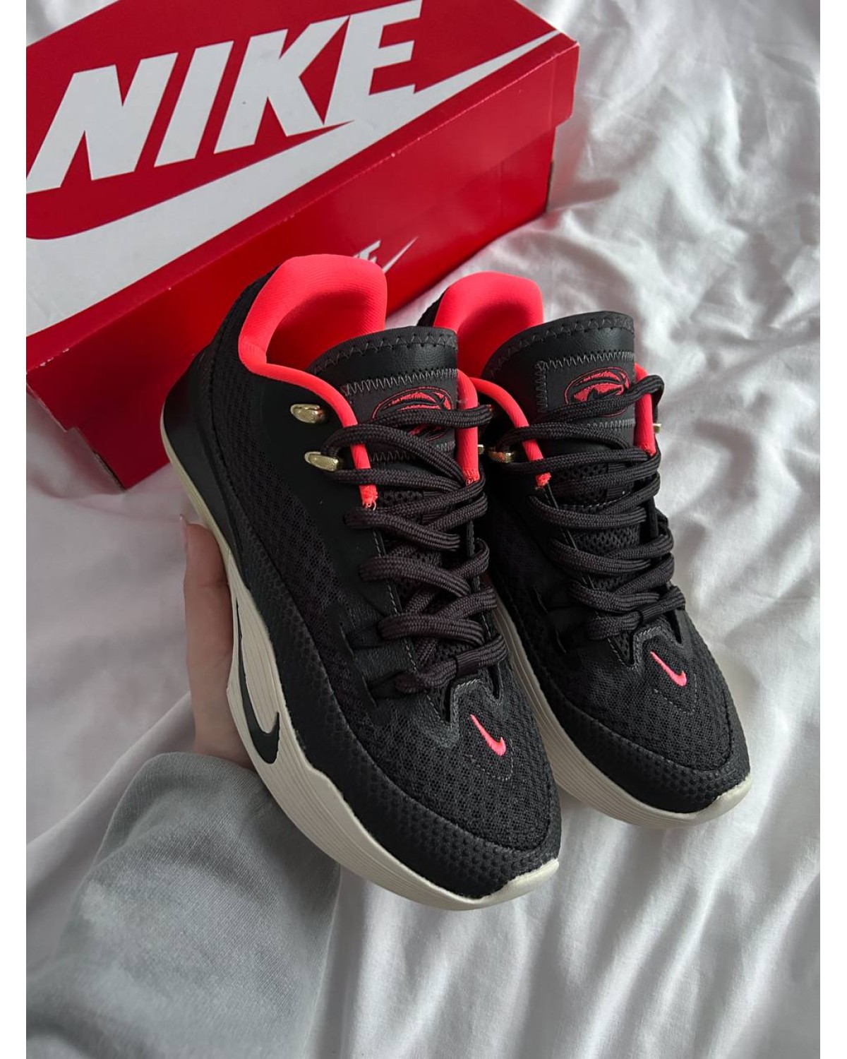 Nike S.T. Flare EP Solar Red