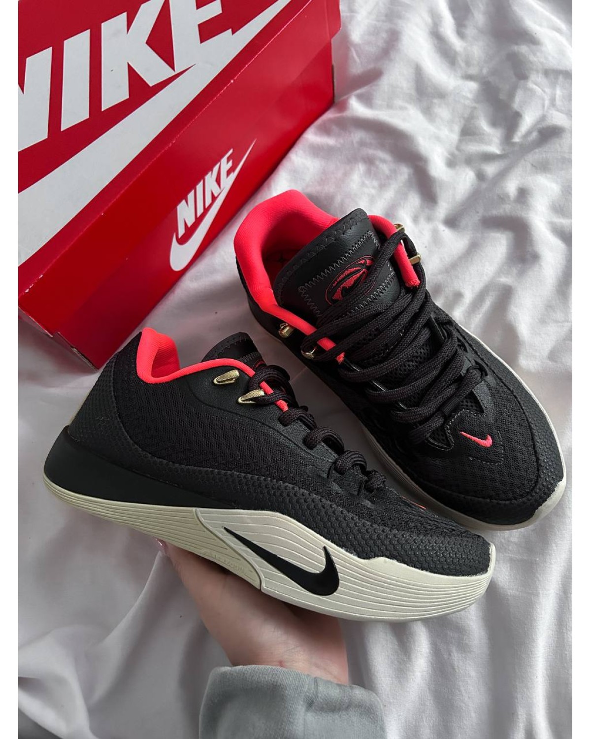 Nike S.T. Flare EP Solar Red