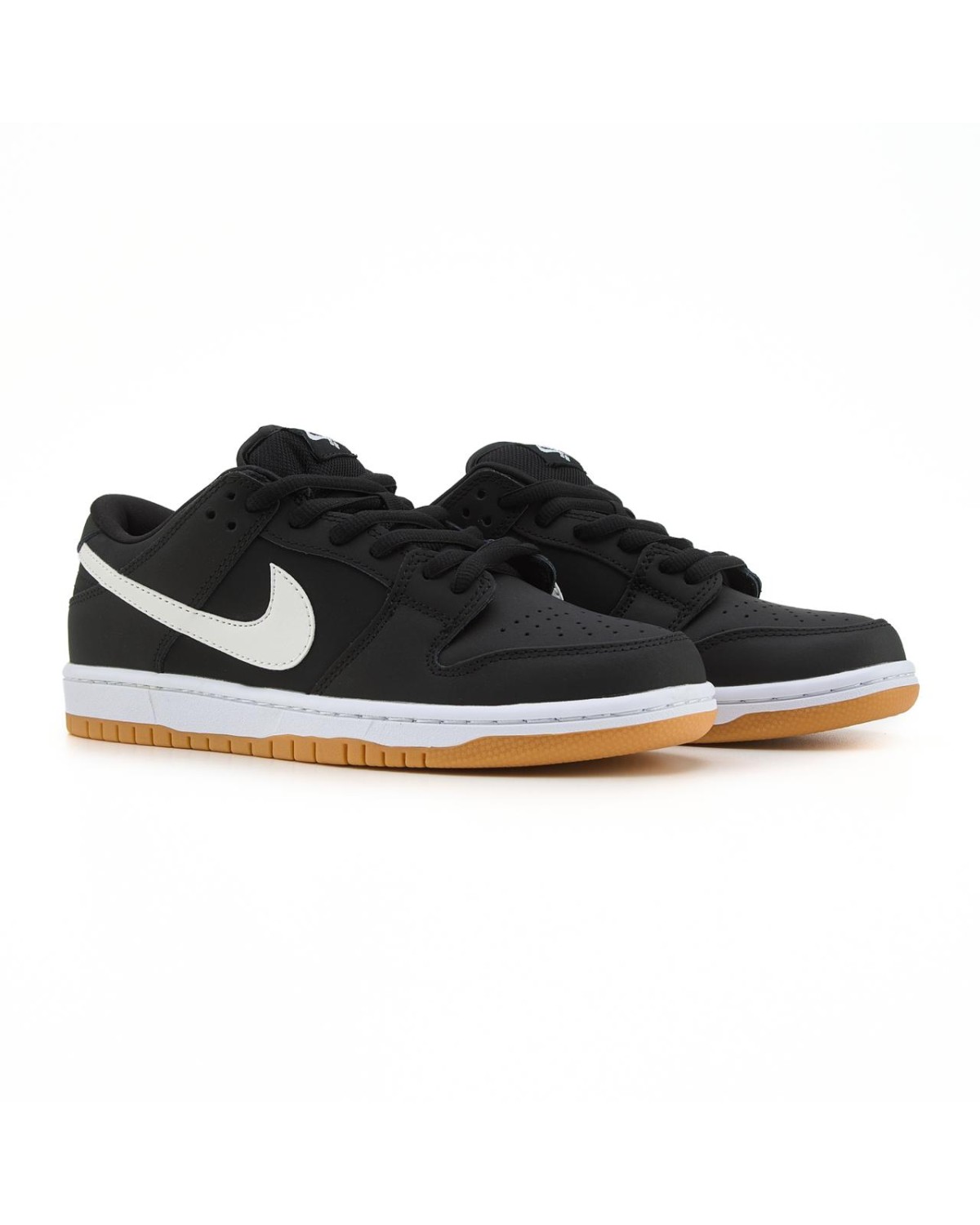 Nike SB Dunk Low Black Gum