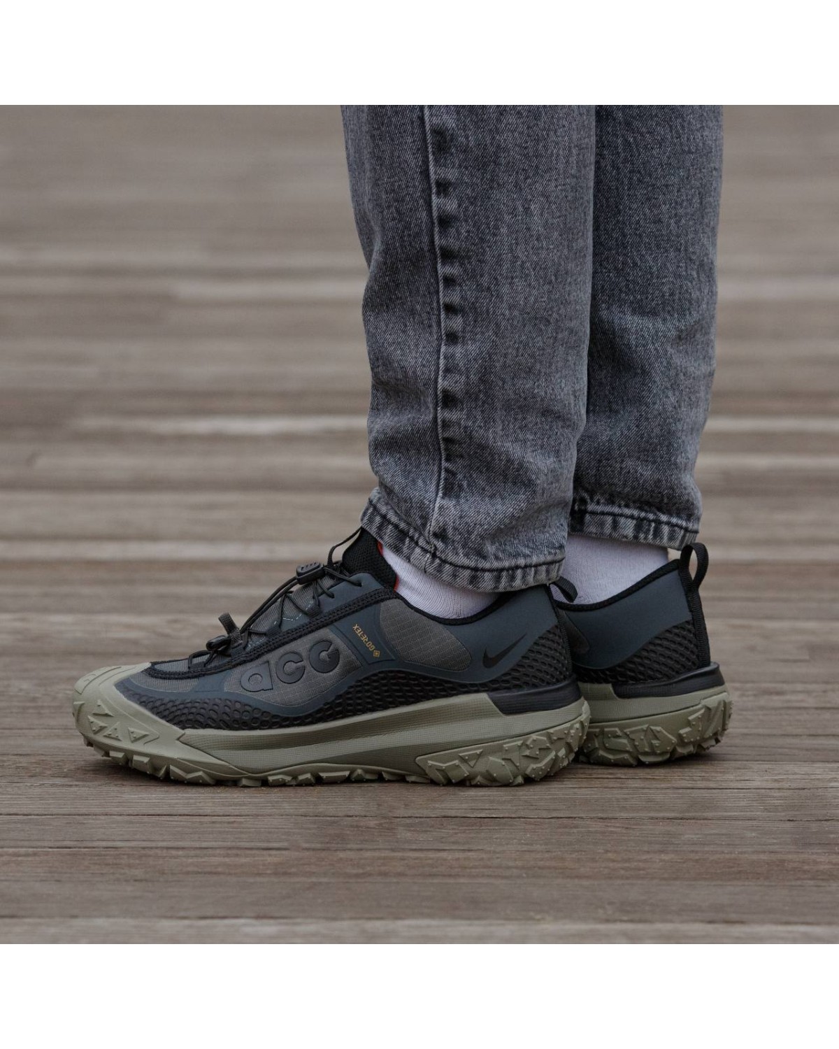 Nike ACG Moutain fly Gore Tex Black Haki