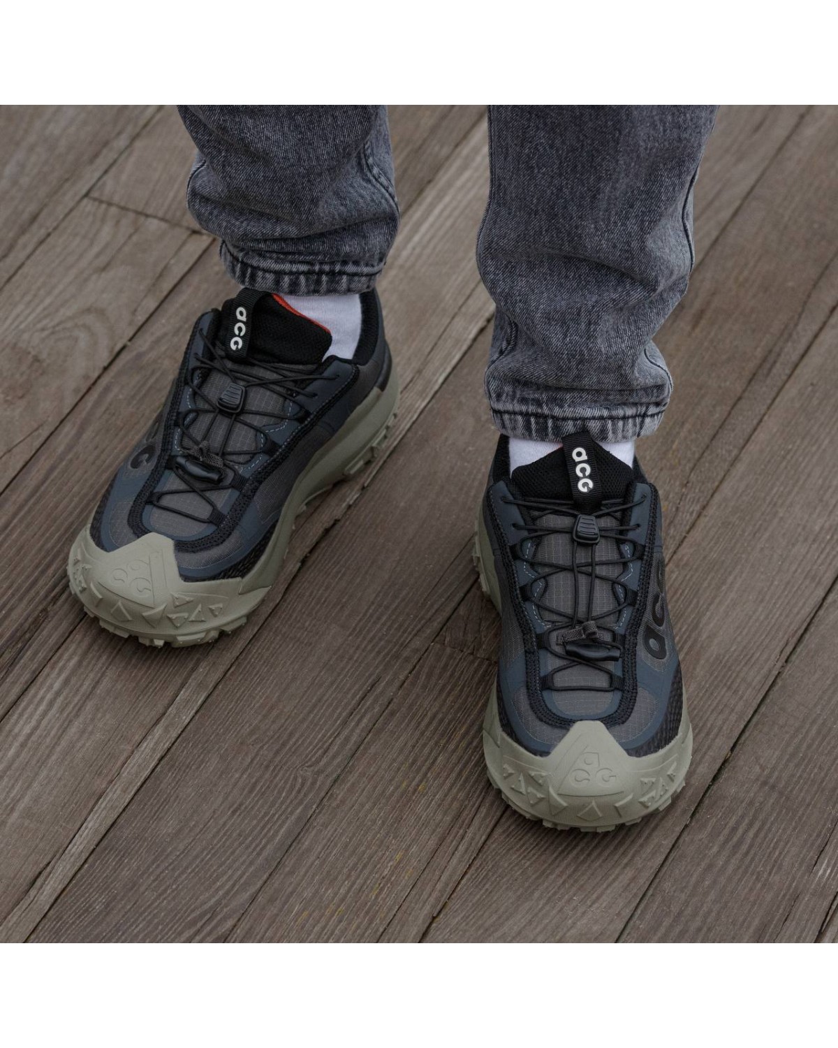 Nike ACG Moutain fly Gore Tex Black Haki Nike ACG Moutain fly Gore Tex Black Haki