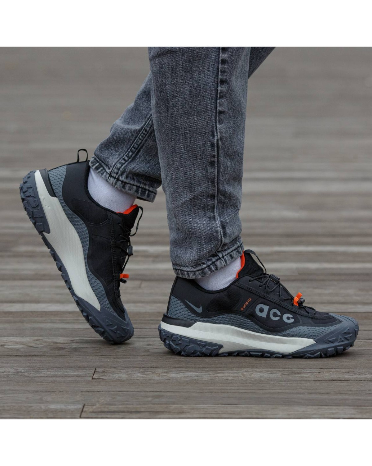 Nike ACG Mountain Fly Gore-Tex Black Grey Orange