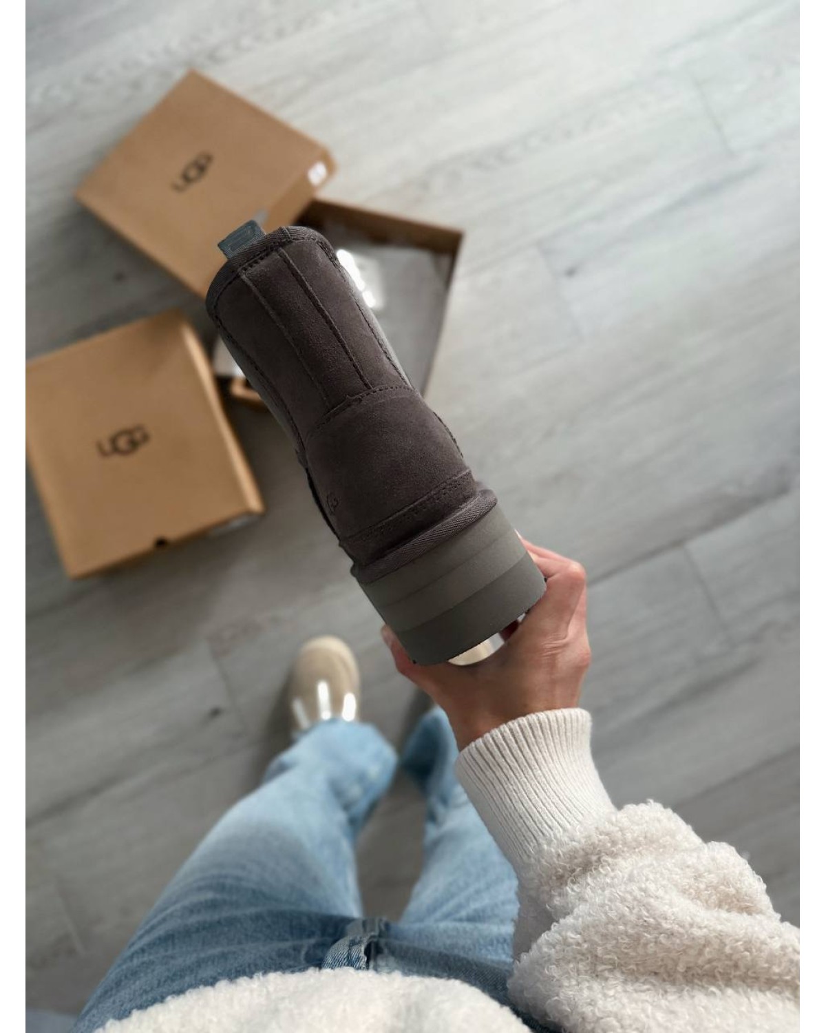 UGG Neumel Platform Chelsea Grey UGG Neumel Platform Chelsea Grey