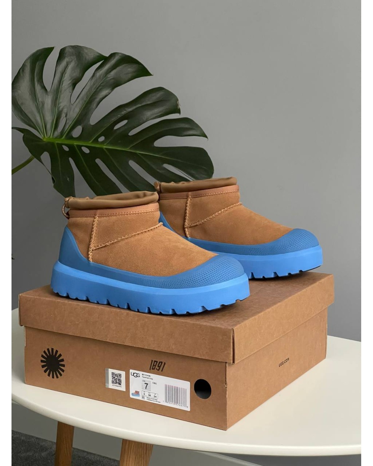 UGG CI Ultra Mini Weather Hybrid Chestnut Blue