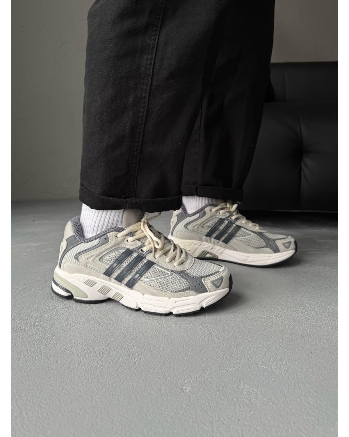 Adidas Response CL Grey