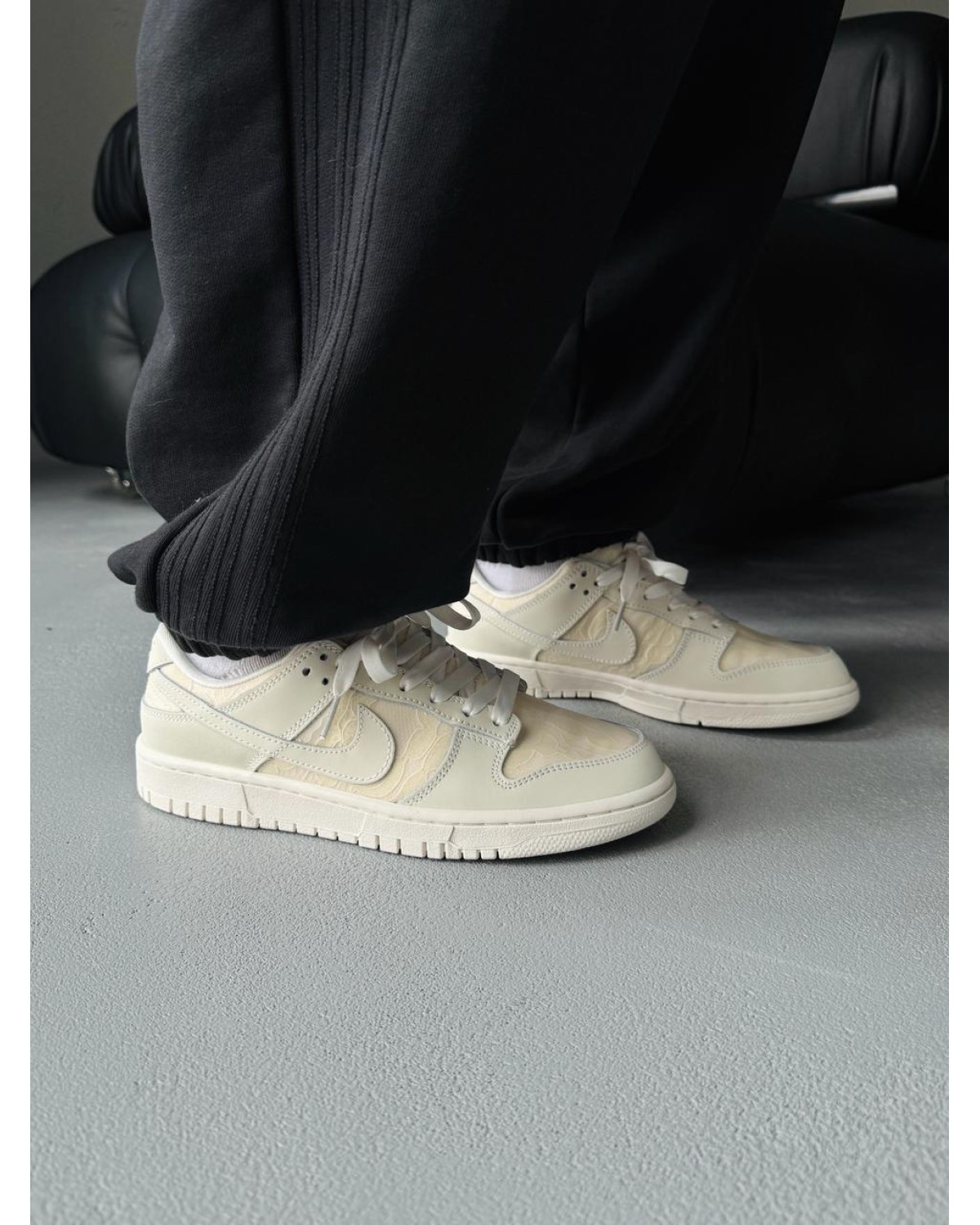 Nike SB Dunk Low Lace Pack Regal Beige