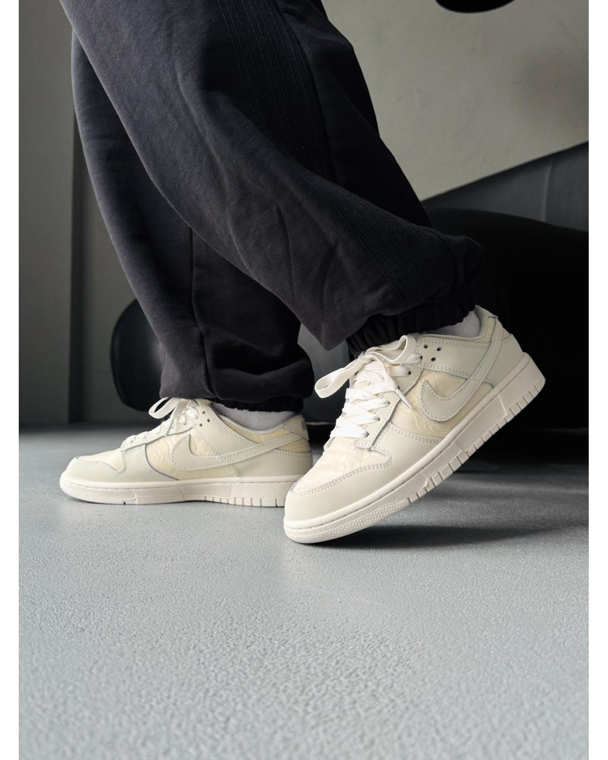 Nike SB Dunk Low Lace Pack Regal Beige