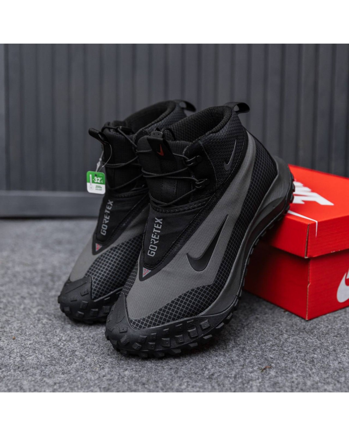 Nike ACG Mountain Fly Winter Gore-Tex Nike ACG Mountain Fly Winter Gore-Tex