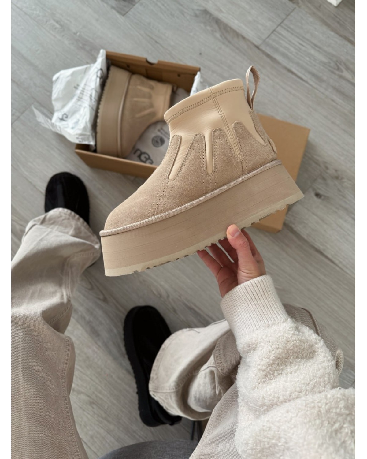 UGG Classic Mini Dipper Sunwave Beige
