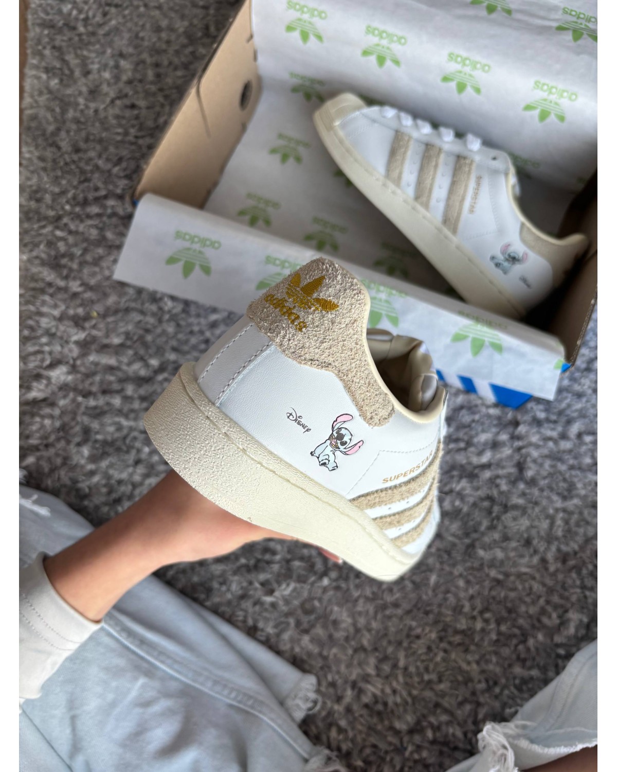 Adidas Superstar Cloud White Disney Stitch Adidas Superstar Cloud White Disney Stitch