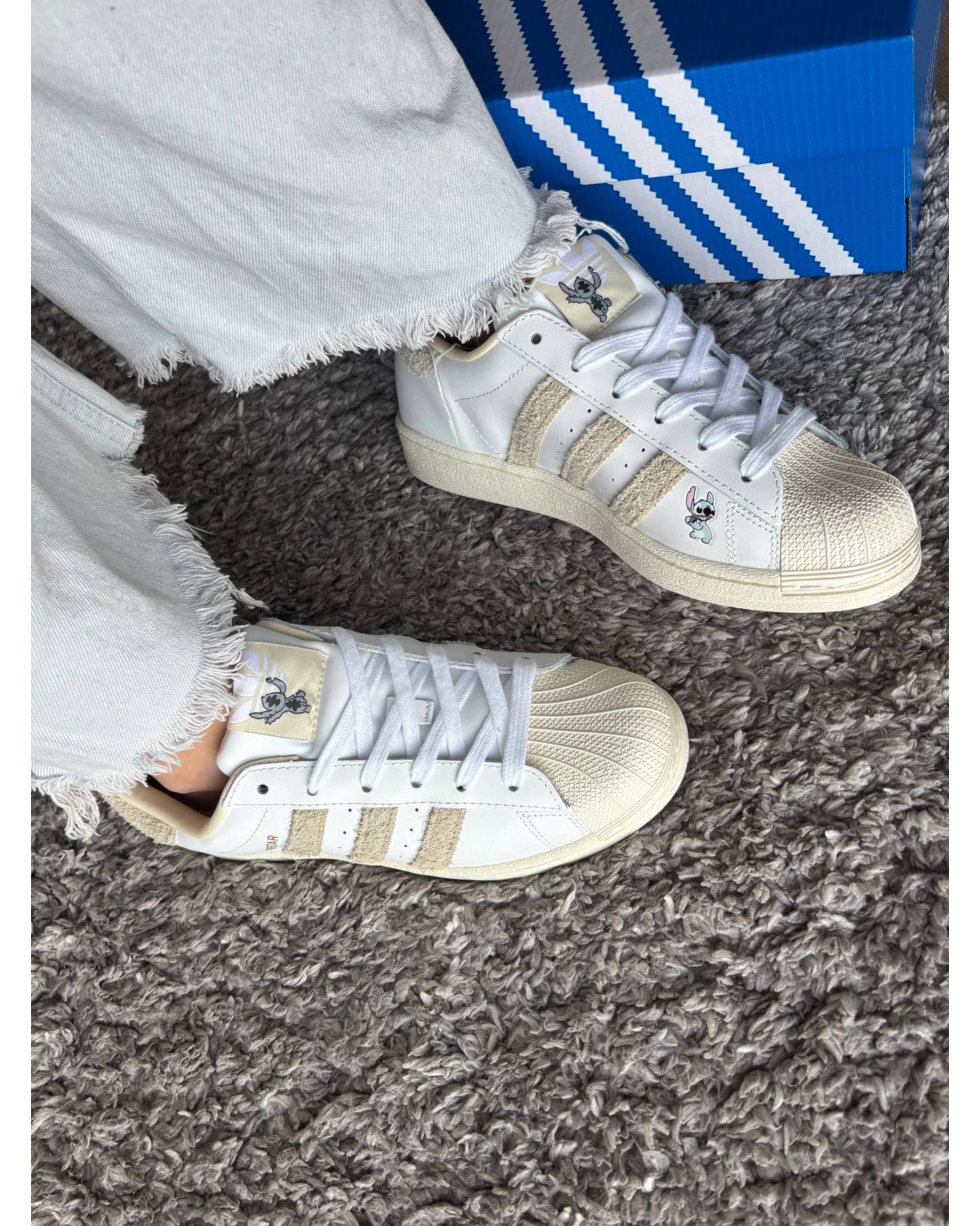 Adidas Superstar Cloud White Disney Stitch Adidas Superstar Cloud White Disney Stitch