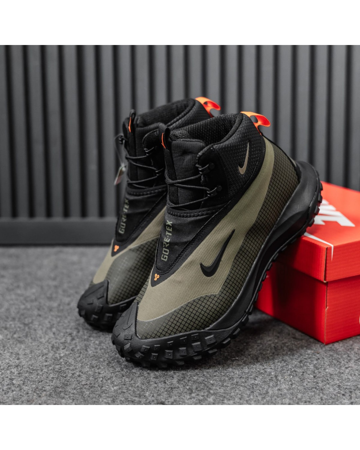 Nike ACG Mountain Fly Winter Gore-Tex Nike ACG Mountain Fly Winter Gore-Tex
