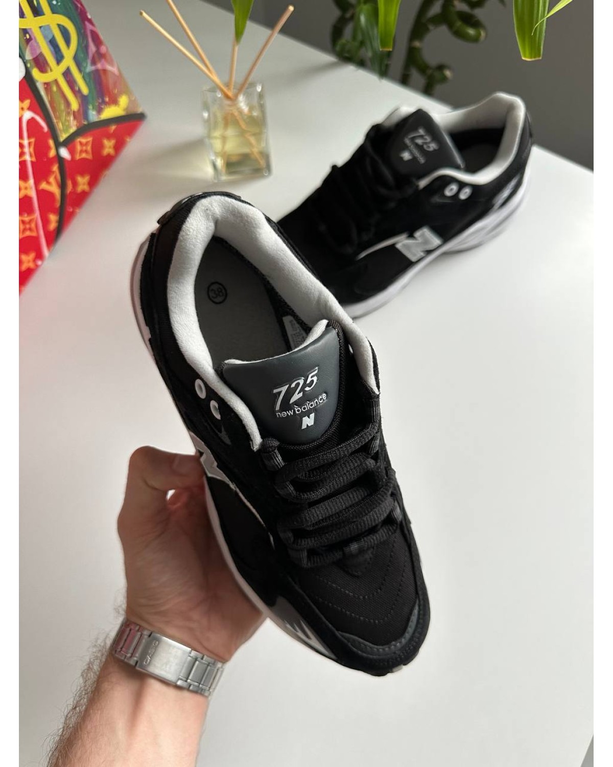 New Balance 725 Black White Thermo New Balance 725 Black White Thermo