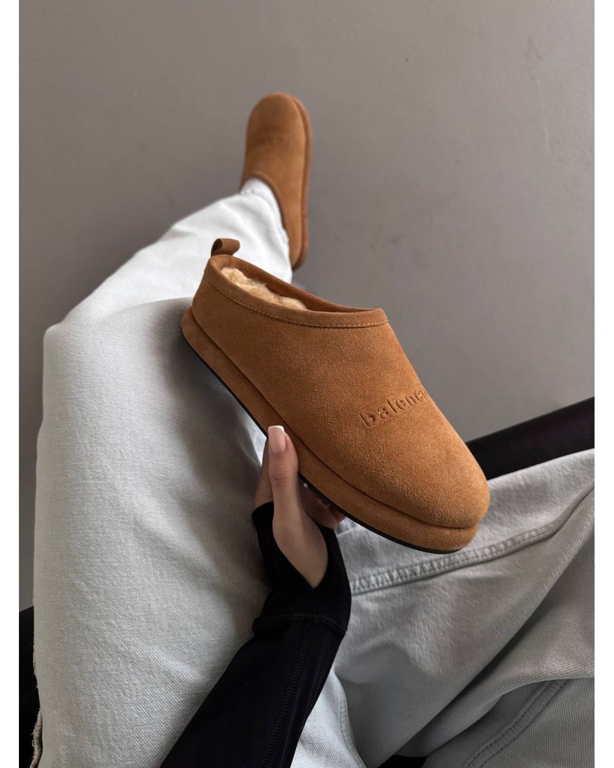 Balenciaga Alaska Soft Mules Chestnut Balenciaga Alaska Soft Mules Chestnut