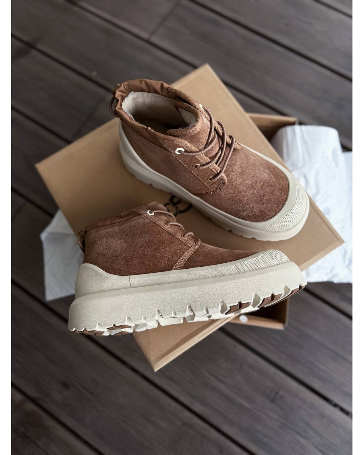 UGG Neumel Weather Chestnut Whitecap