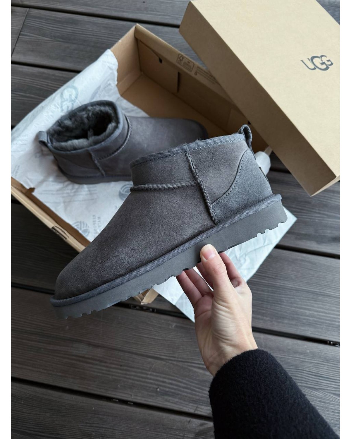 UGG Classic Ultra Mini Grey