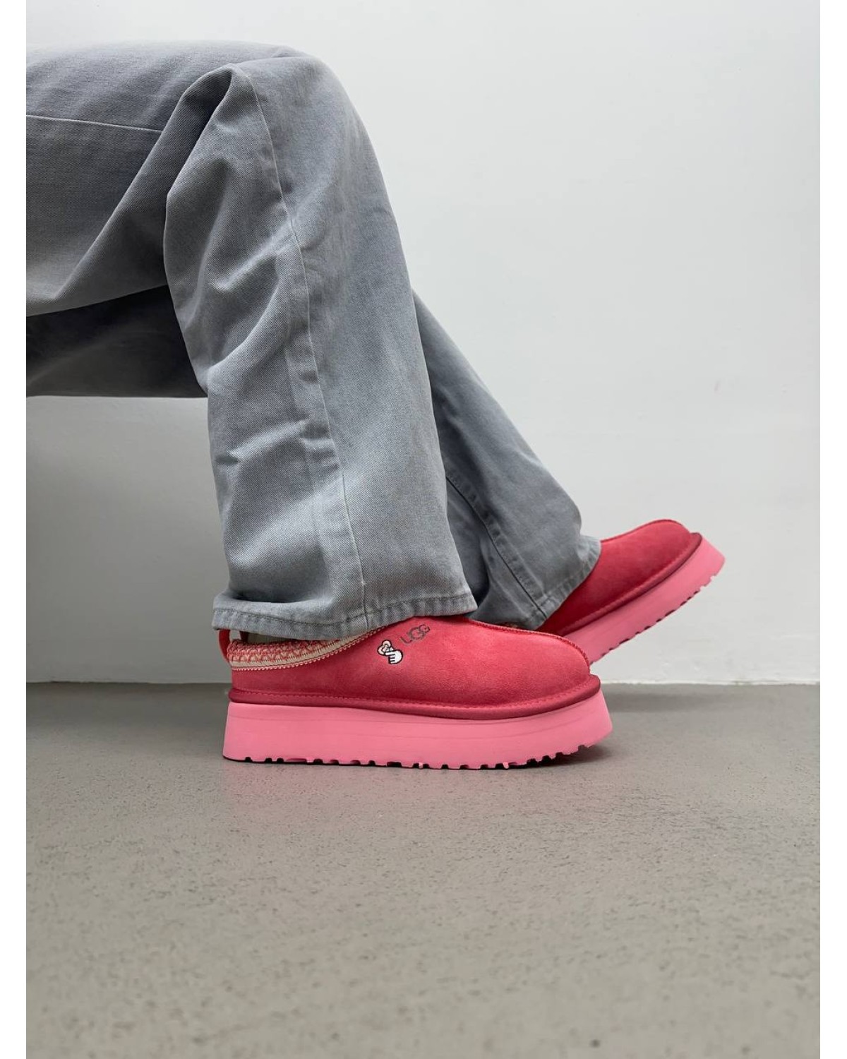 UGG Tazz Love '25 Slipper Tropical Pink UGG Tazz Love '25 Slipper Tropical Pink