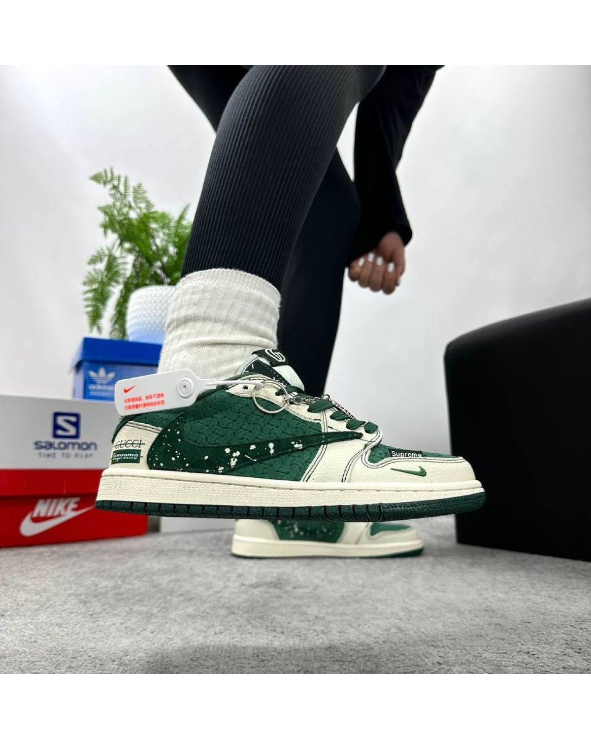 Nike Jordan 1 Low x Travis Scott x Gucci x Supreme