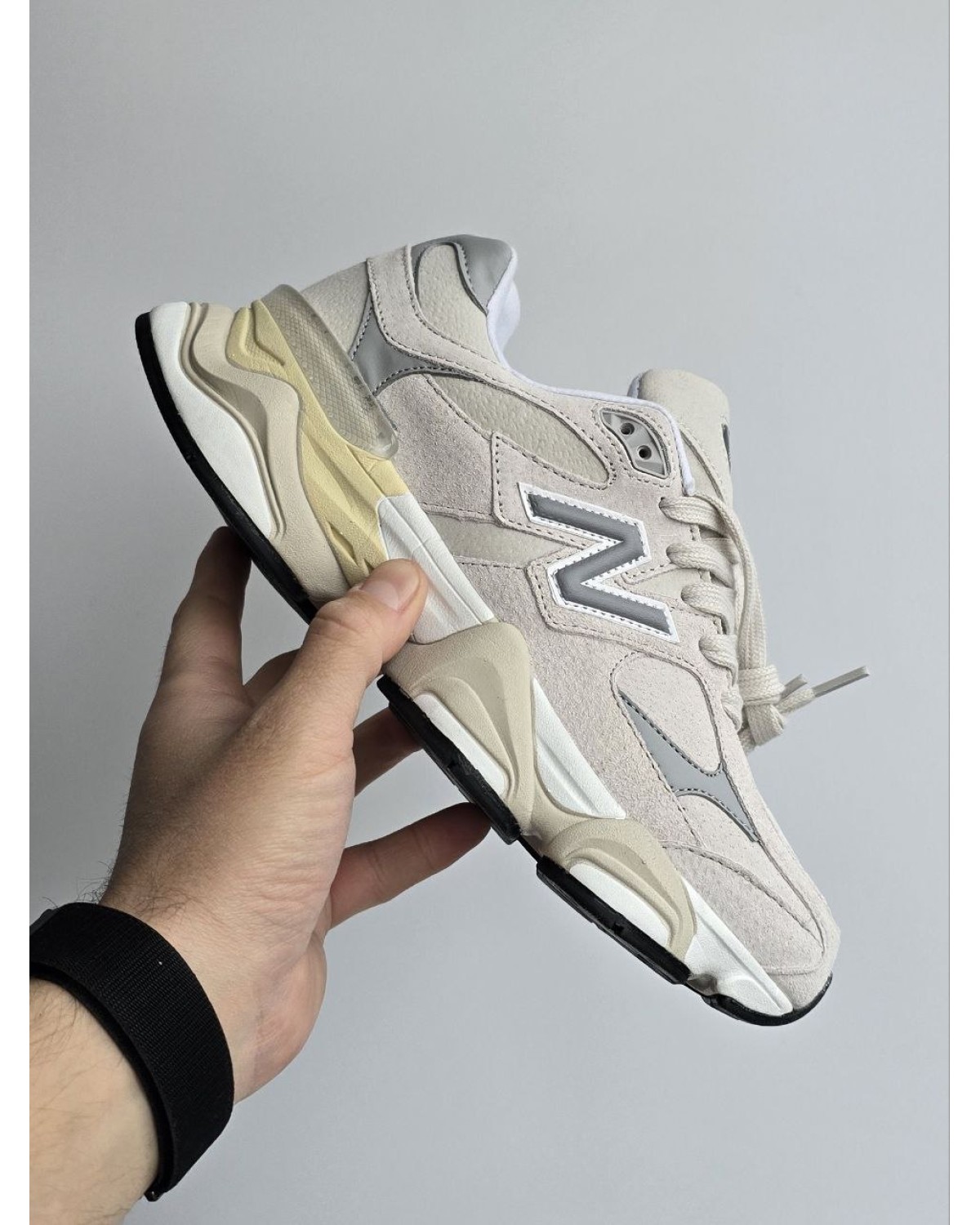 New Balance 9060 Fur Cream Sand New Balance 9060 Fur Cream Sand