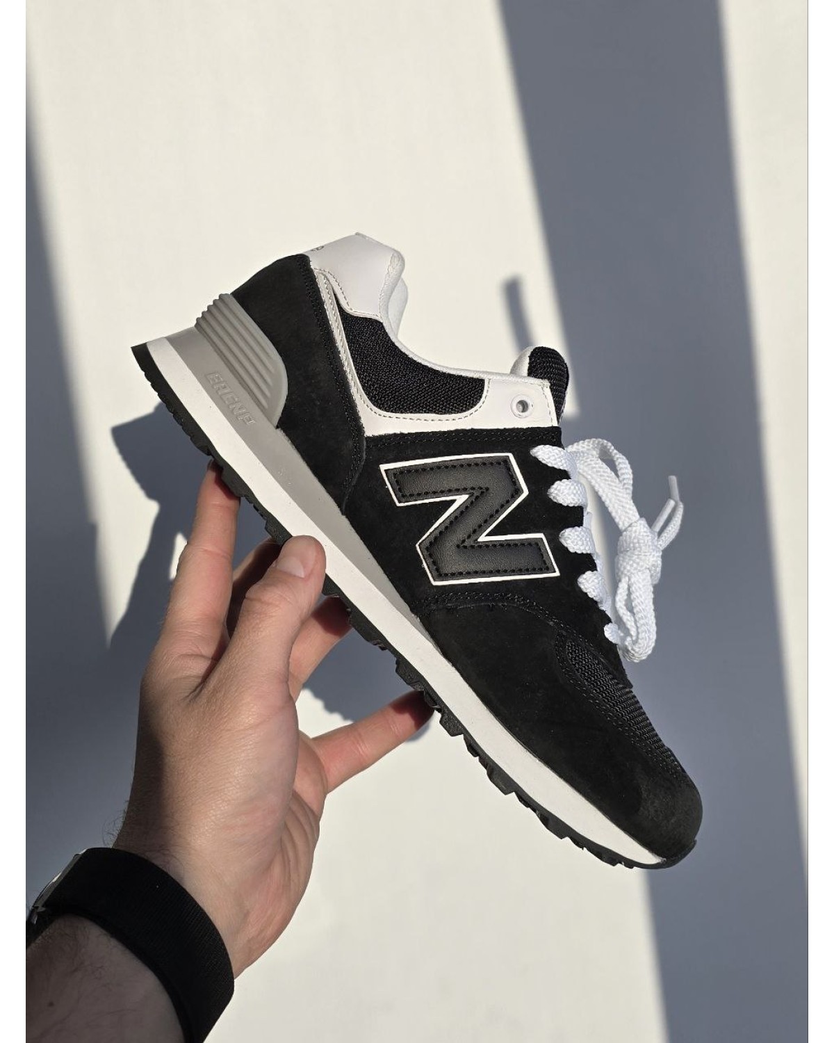 New Balance 574 Black / White