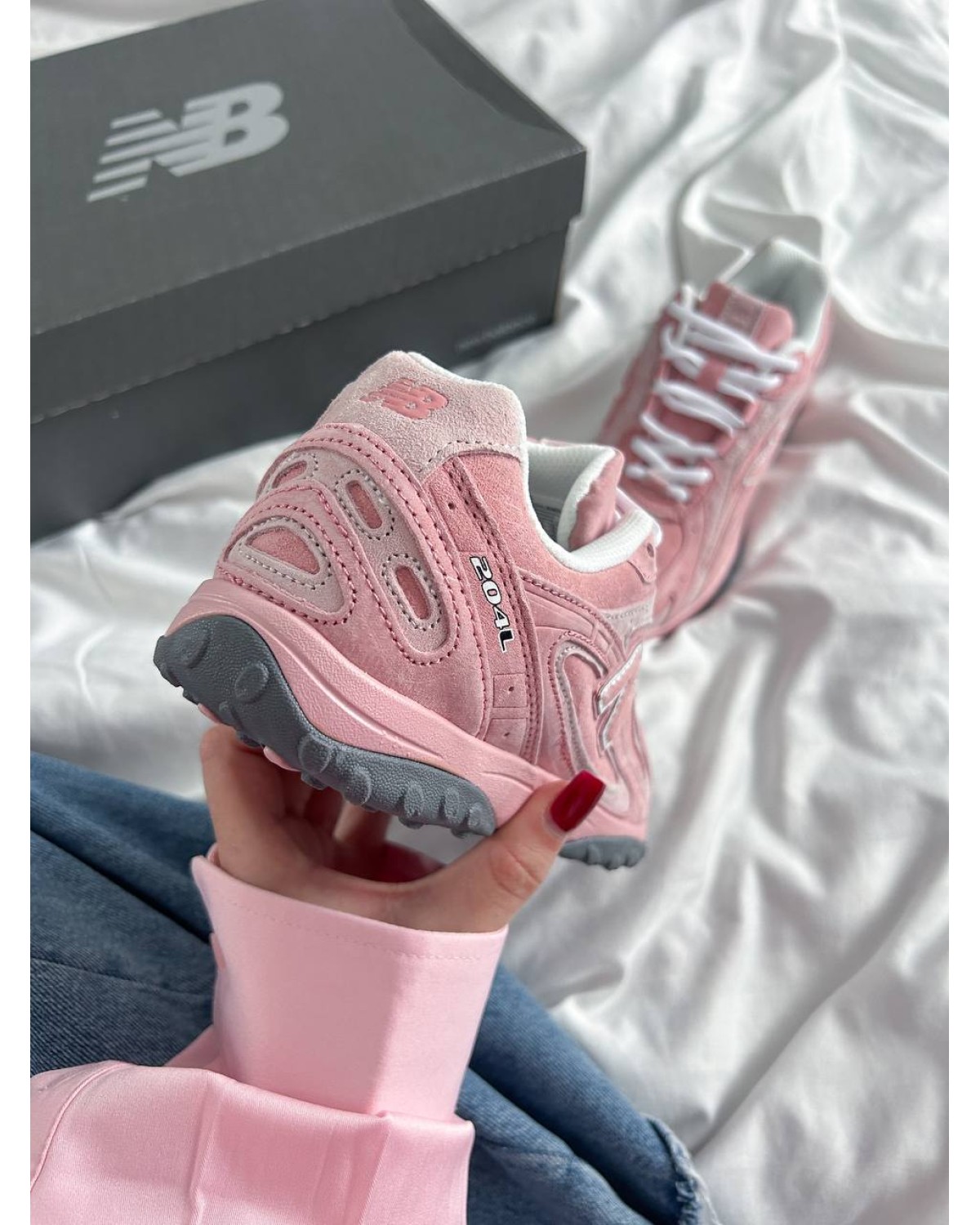 New Balance 204L Pink