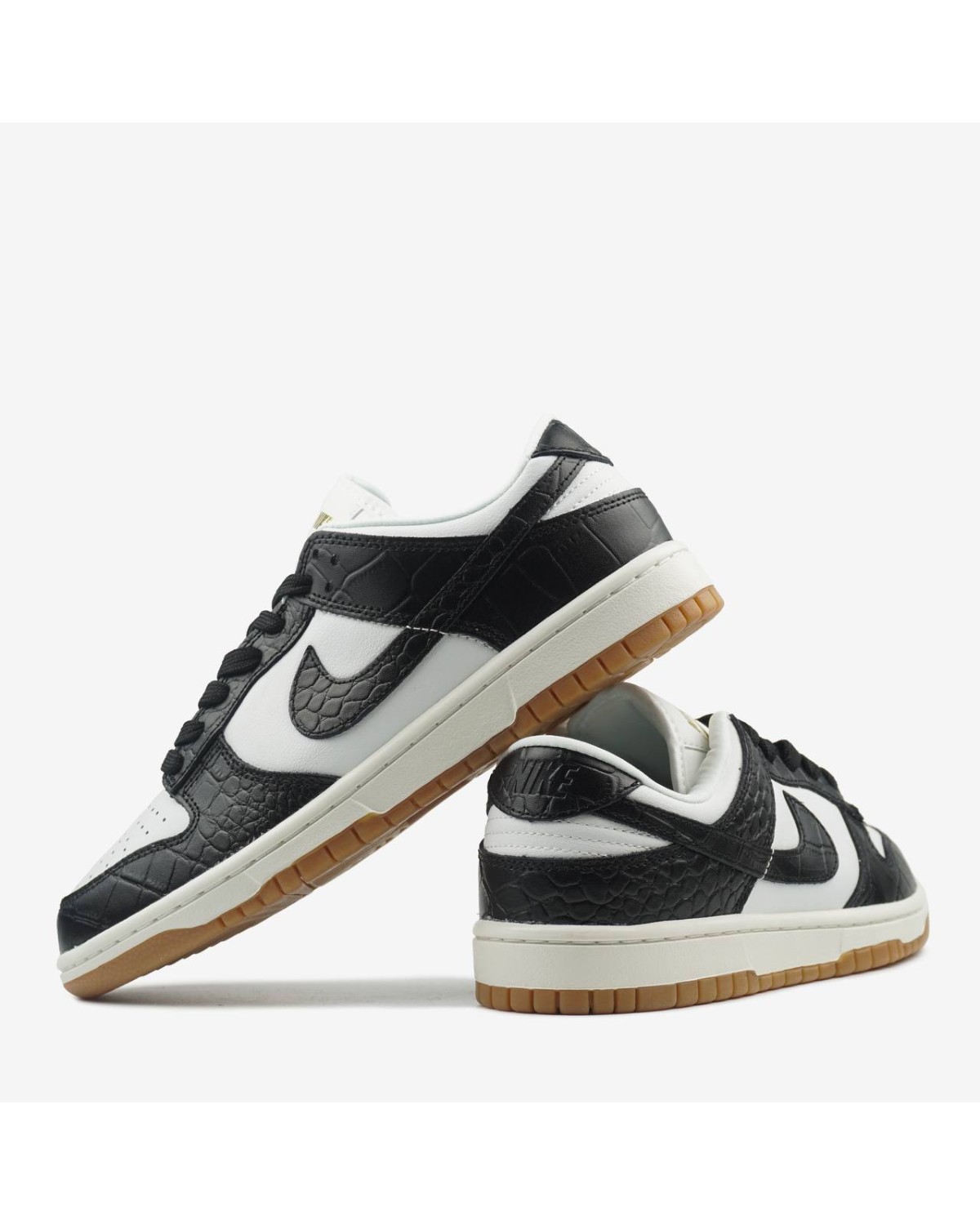 Nike SB Dunk Low Black