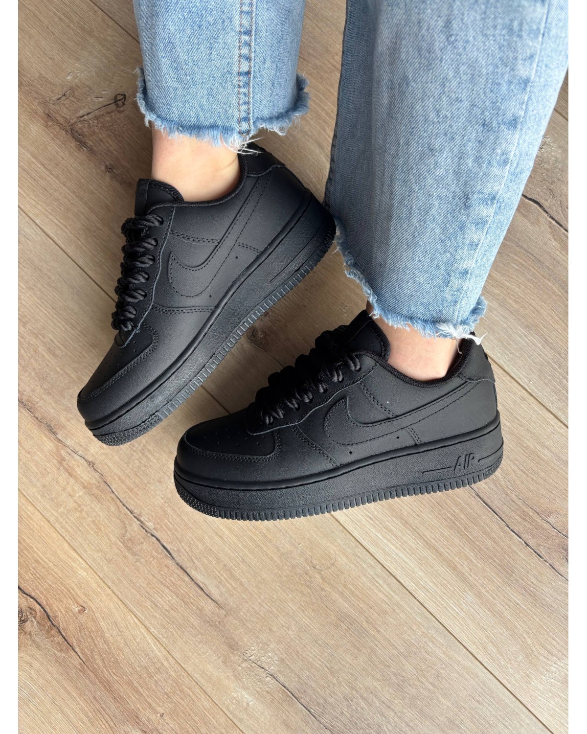 Nike Air Force 1 Low Black
