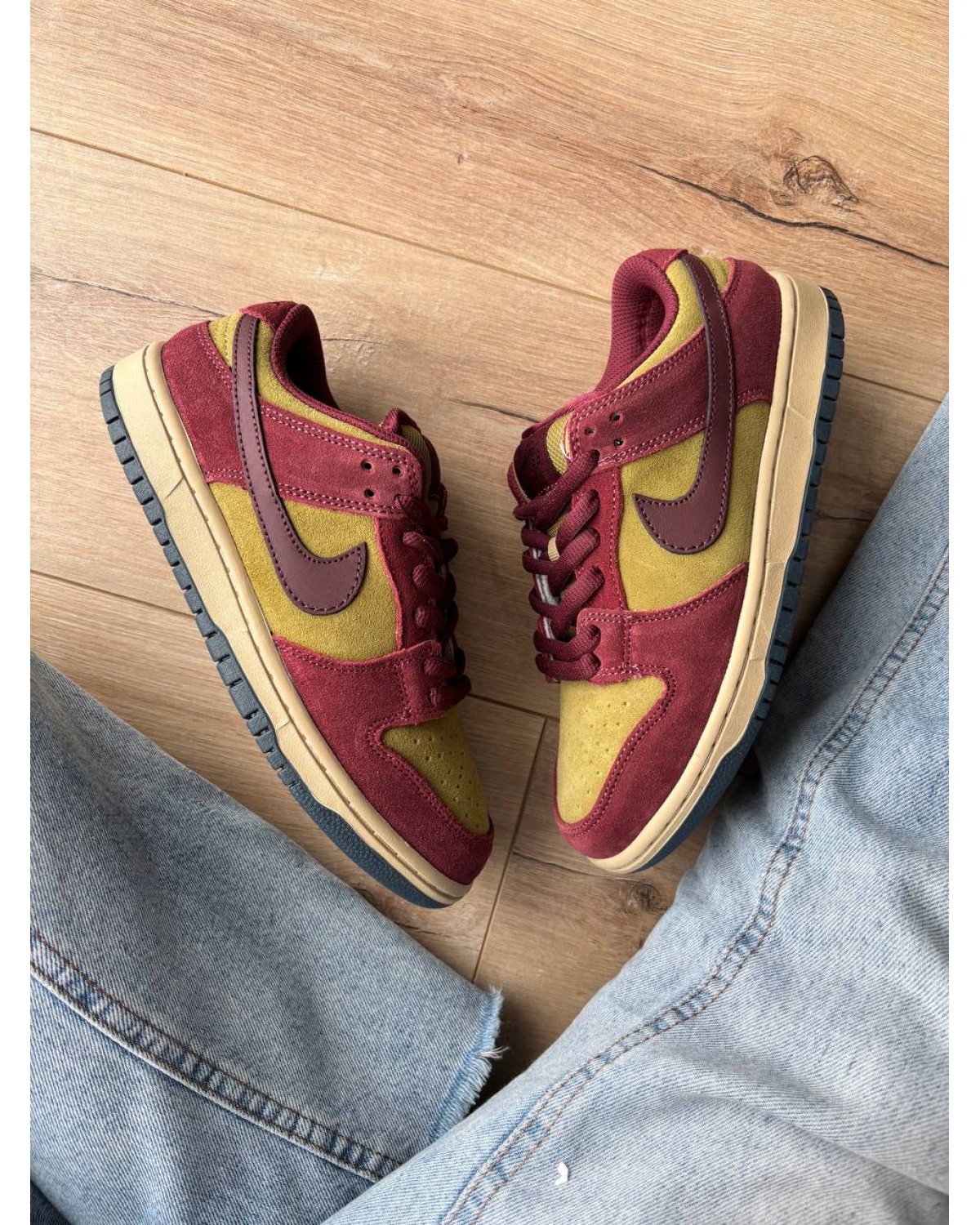 Nike SB Dunk Low Dark