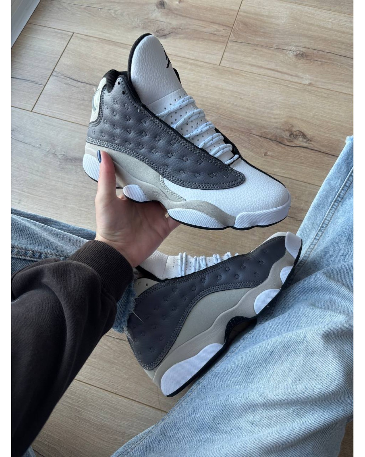 Jordan 13 Retro Atmosphere Grey
