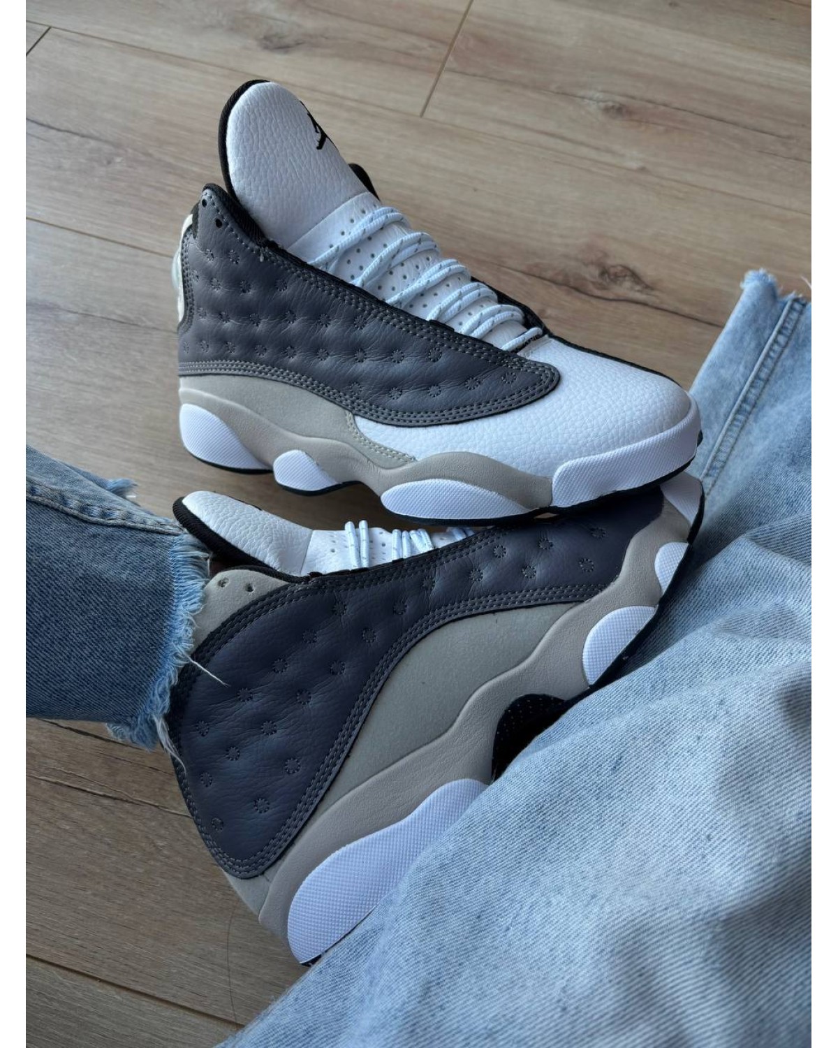 Jordan 13 Retro Atmosphere Grey