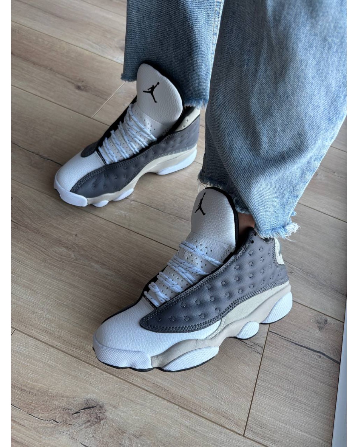 Jordan 13 Retro Atmosphere Grey