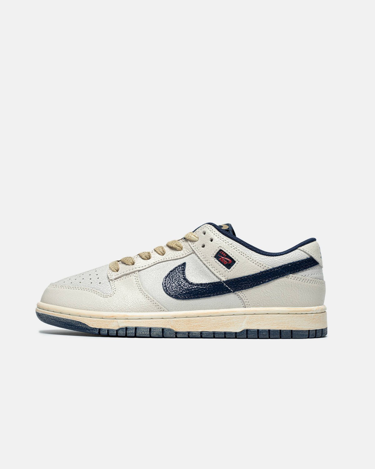 Nike Dunk Low Stranger Things Phantom