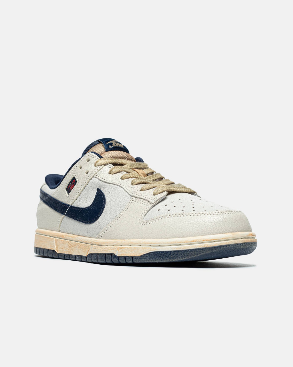 Nike Dunk Low Stranger Things Phantom