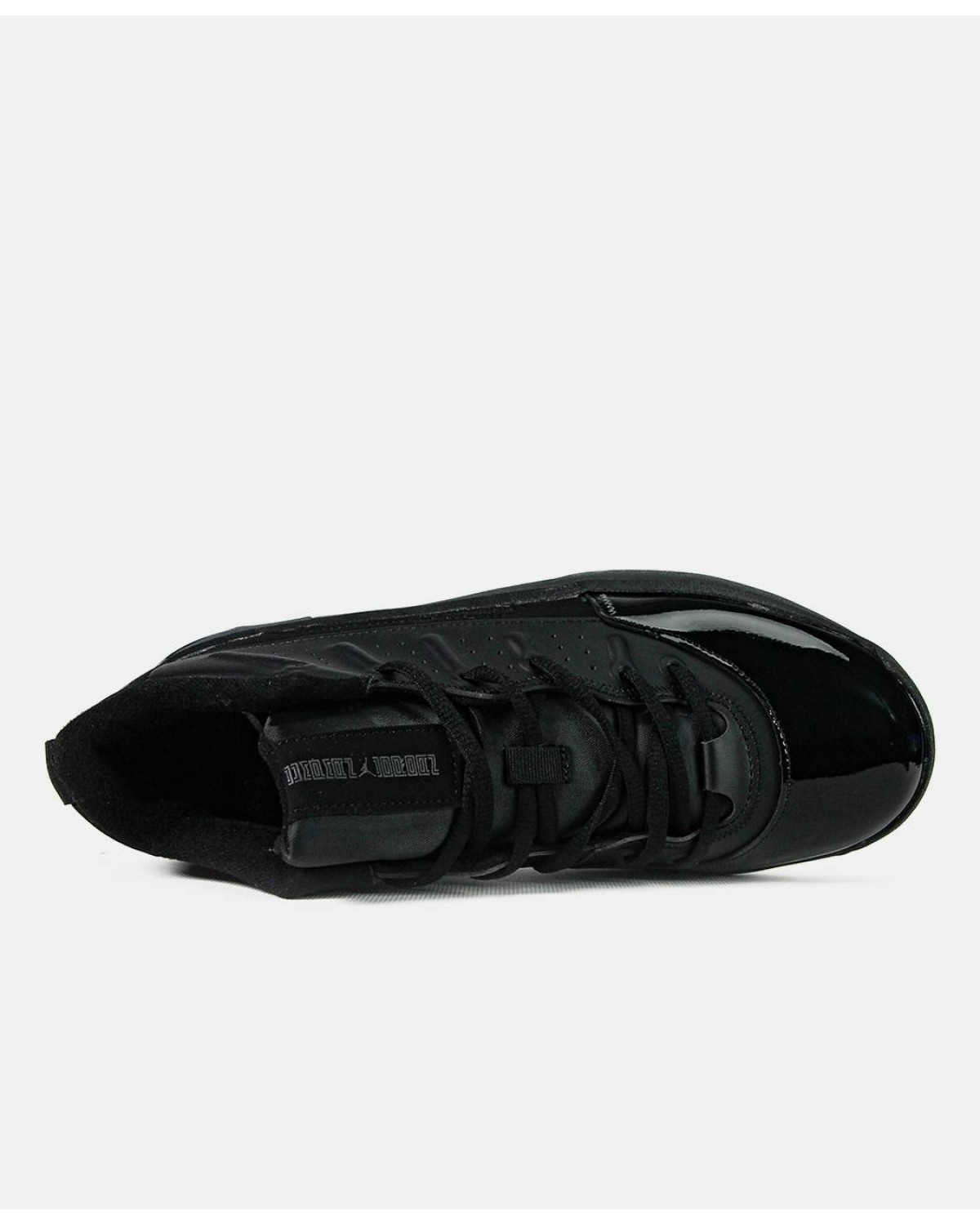 Air Jordan Max Aura 7