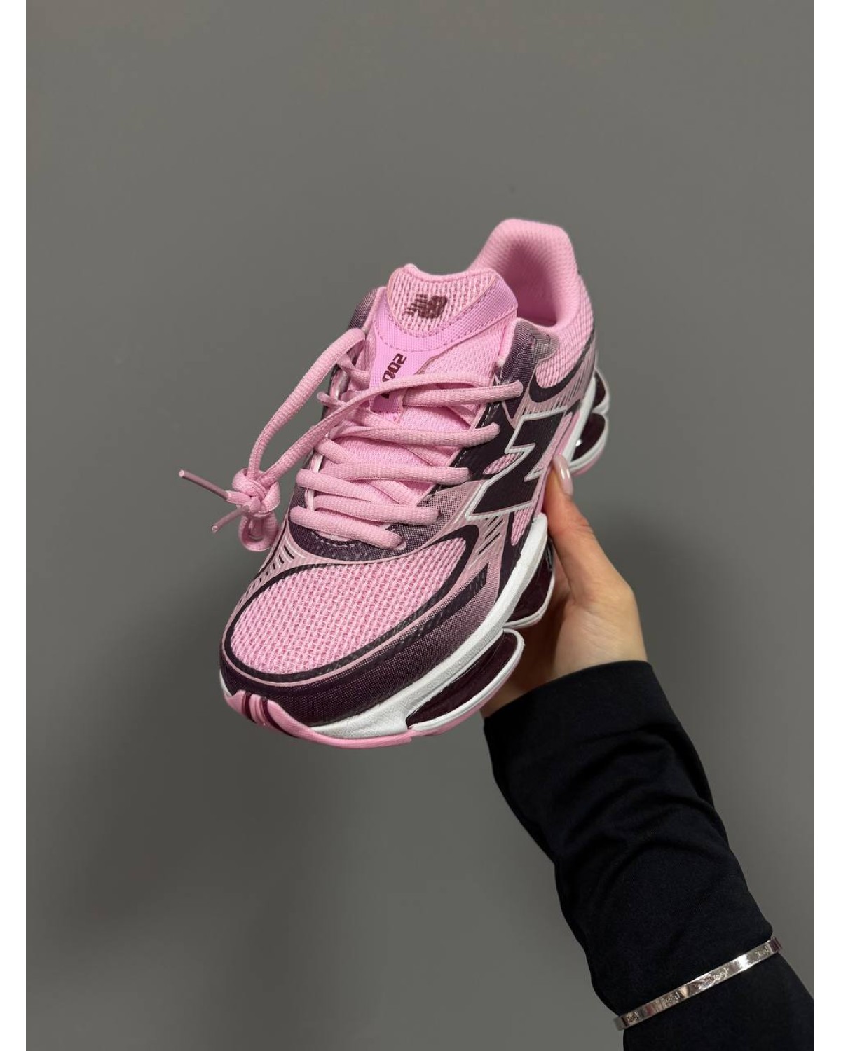 New Balance 2000 Cherry Pink