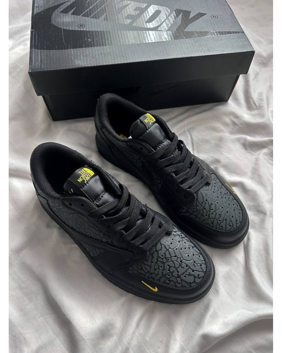 Jordan Air Jordan 1 Low “Elephant Print”