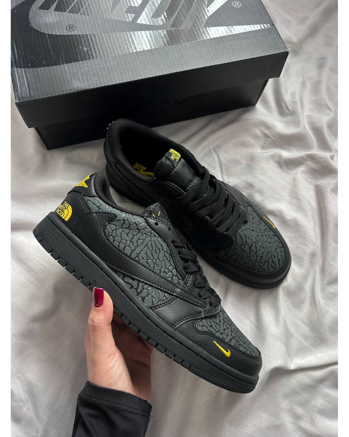 Jordan Air Jordan 1 Low “Elephant Print”