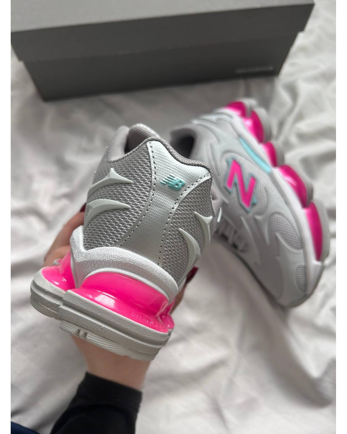 New Balance ABZORB 2000 Pink