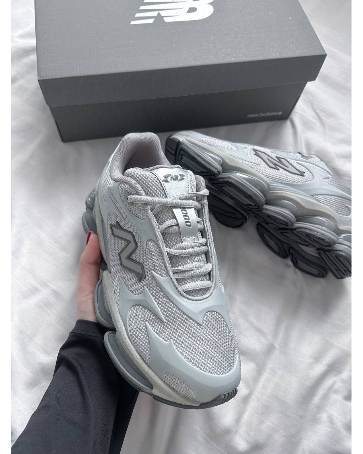 New Balance 2000 Silver Metallic