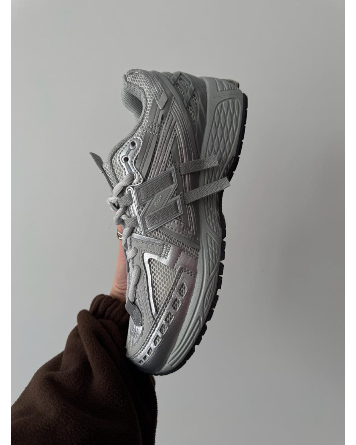 New Balance 1906D Metalic/Silver