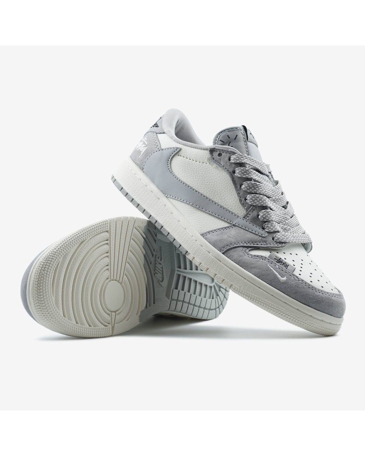 Jorgan 1 Low x Travis Scott x Stussy Grey