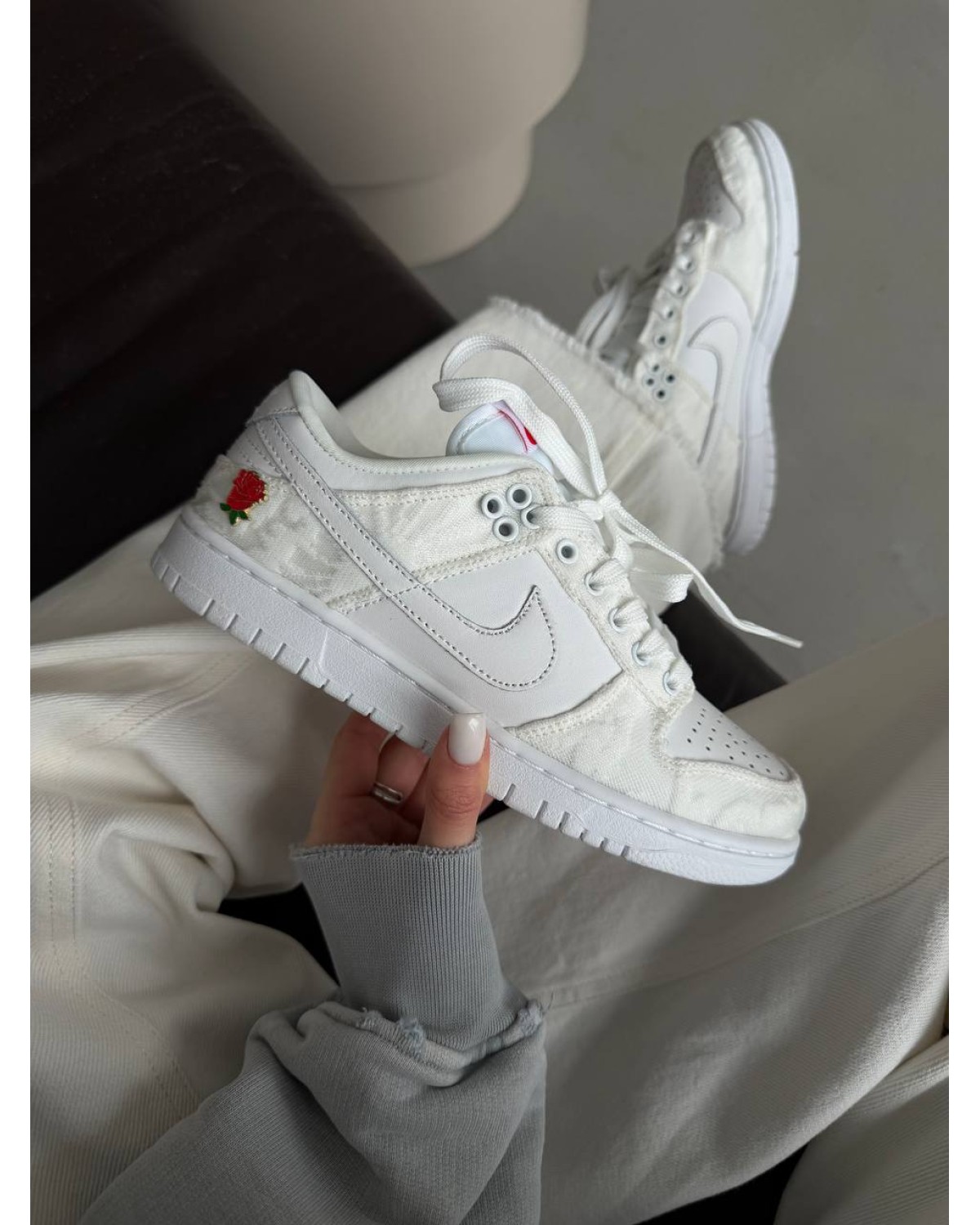 Nike Sb Dunk Give Her Flowers