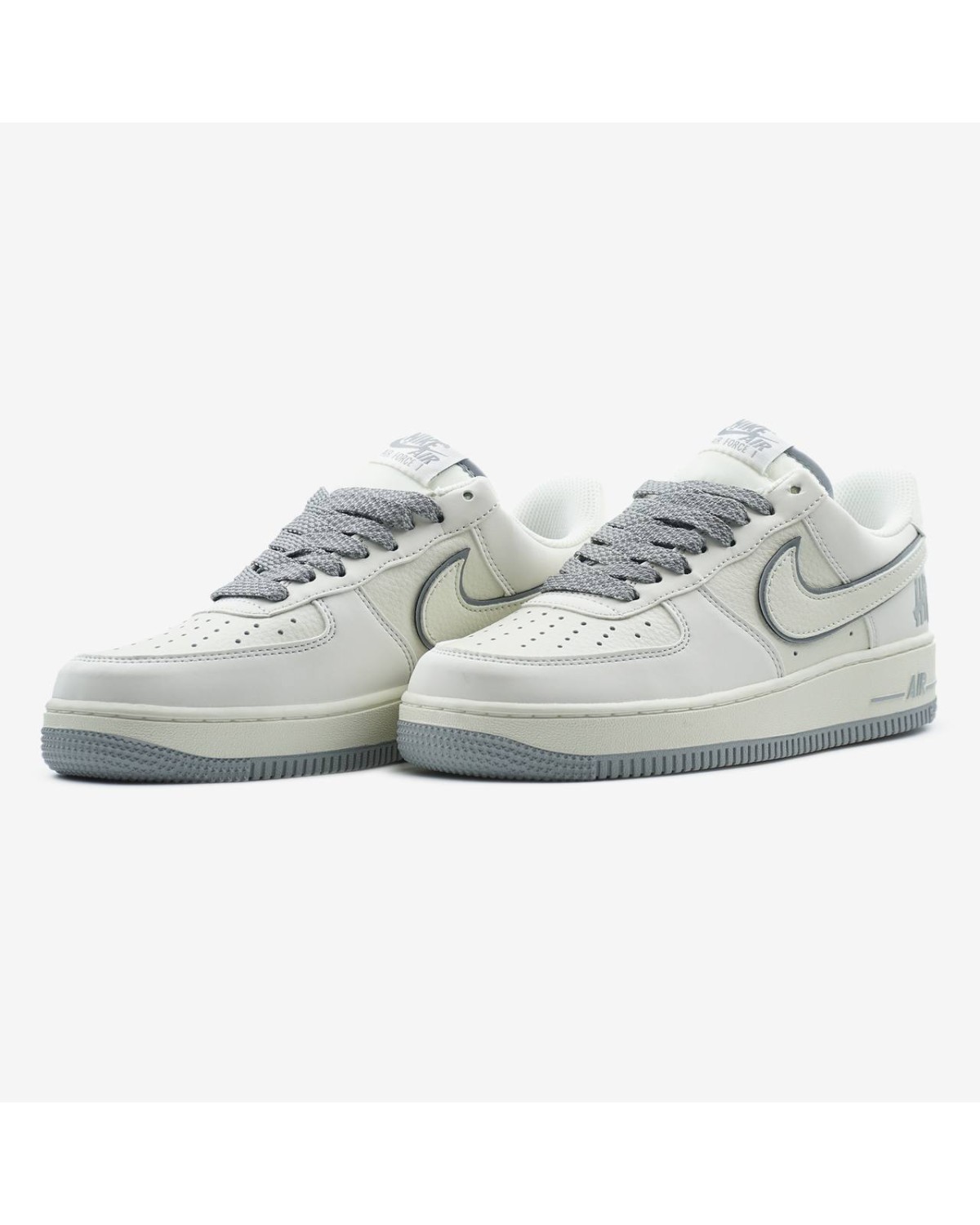 Nike Air Force 1 Low x Undefeated White Grey