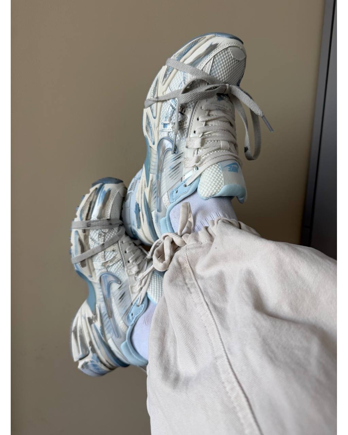 Nike V2K Run White Blue