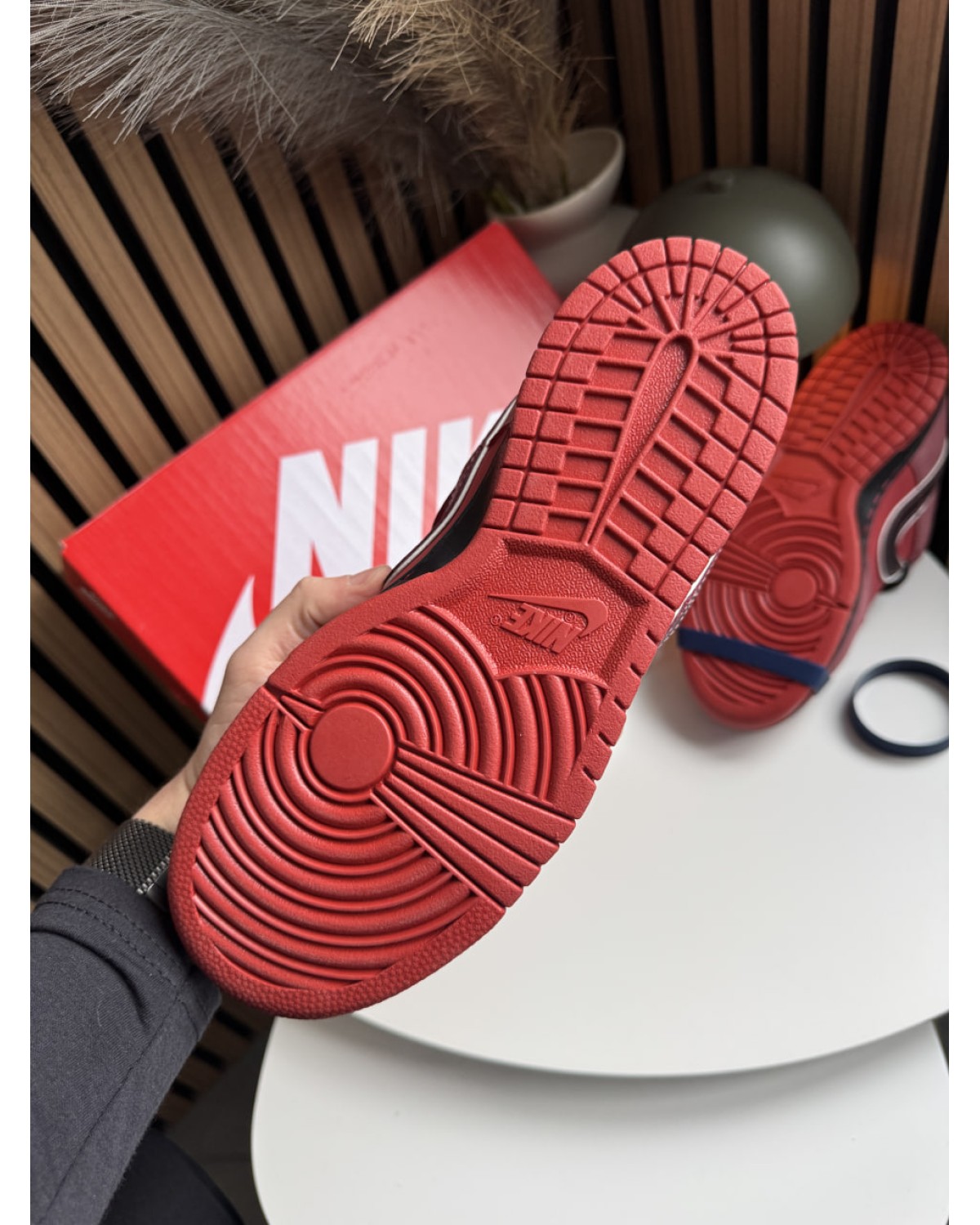 Nike SB Dunk Low "Red Lobster"