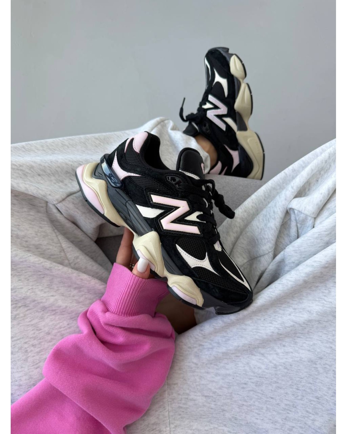 New Balance 9060 Black Suede Pink