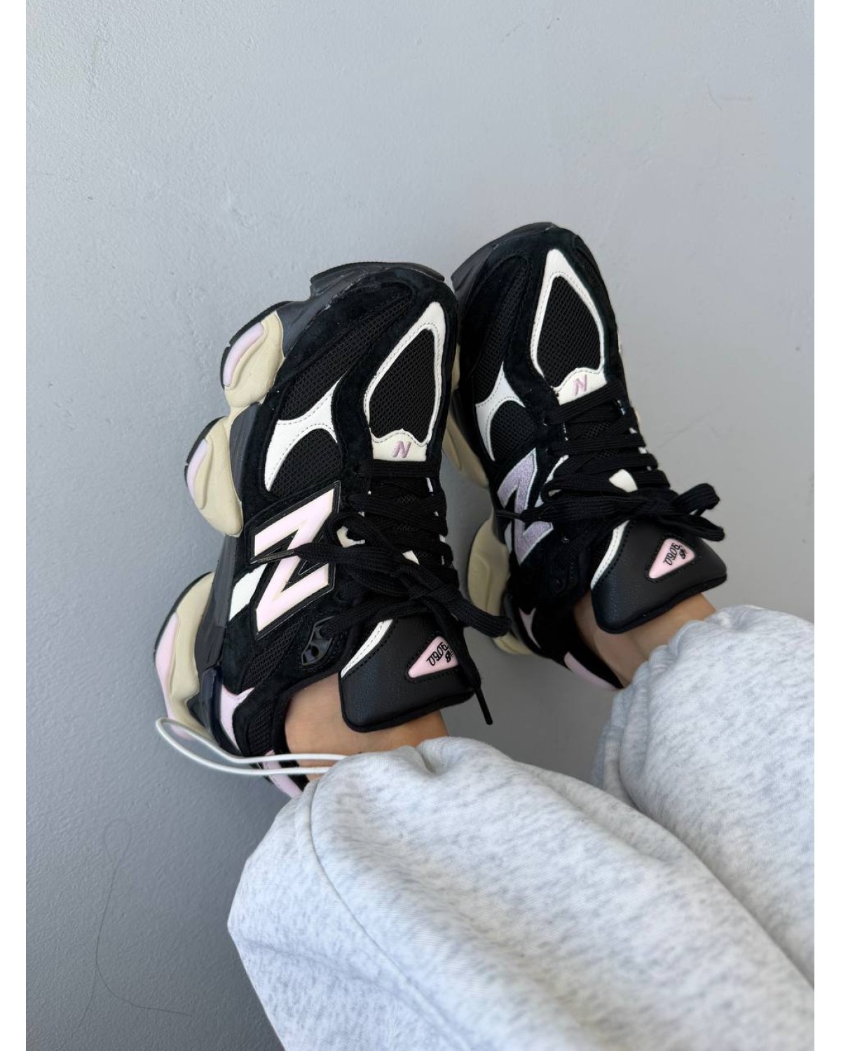 New Balance 9060 Black Suede Pink