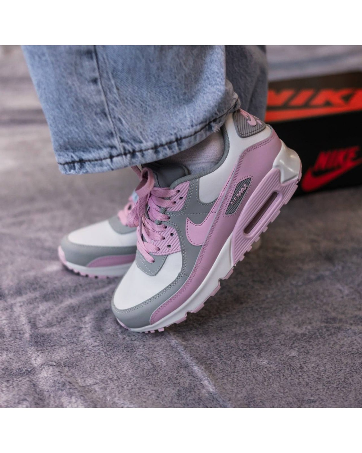 Nike Air Max 90