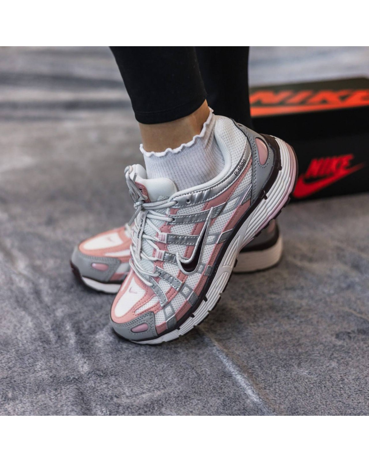 Nike Р-6000